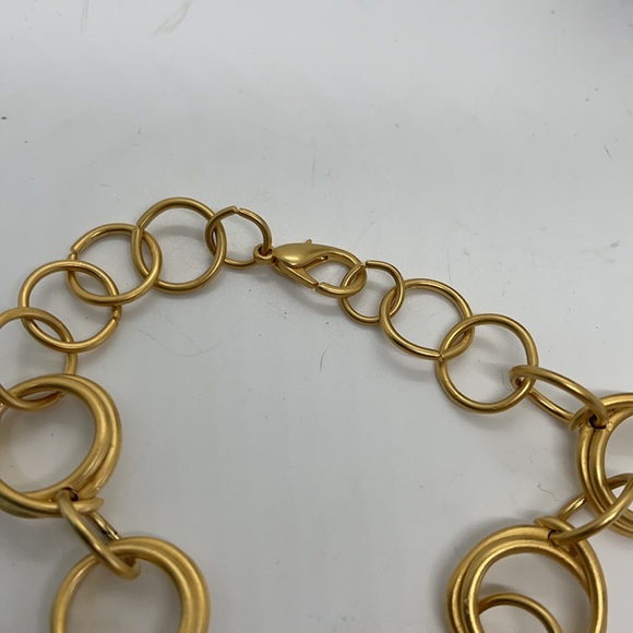 Norma Jean Vintage pearl necklace & earring set - Picture 5 of 10